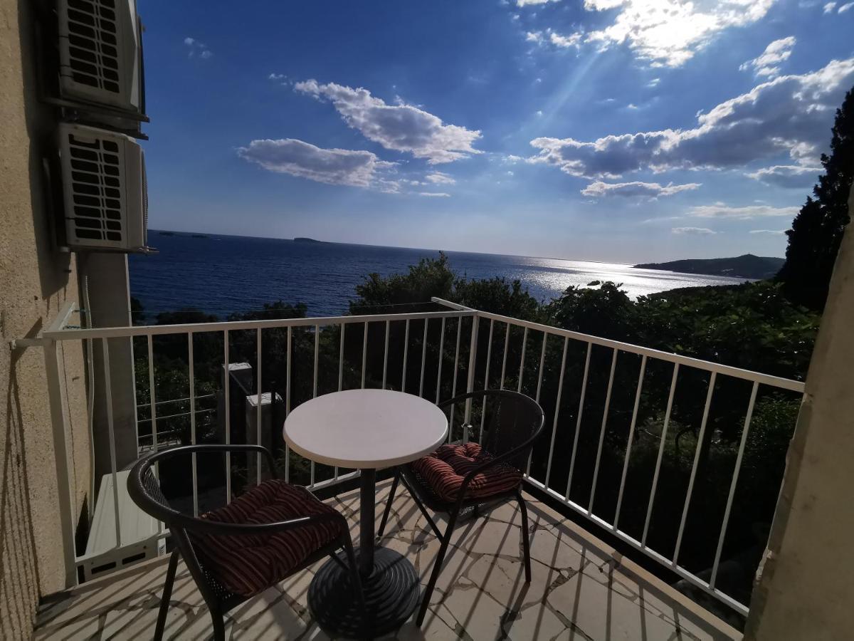 Lira 2 Apartament *